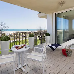 Mercure Lungomare Rímini